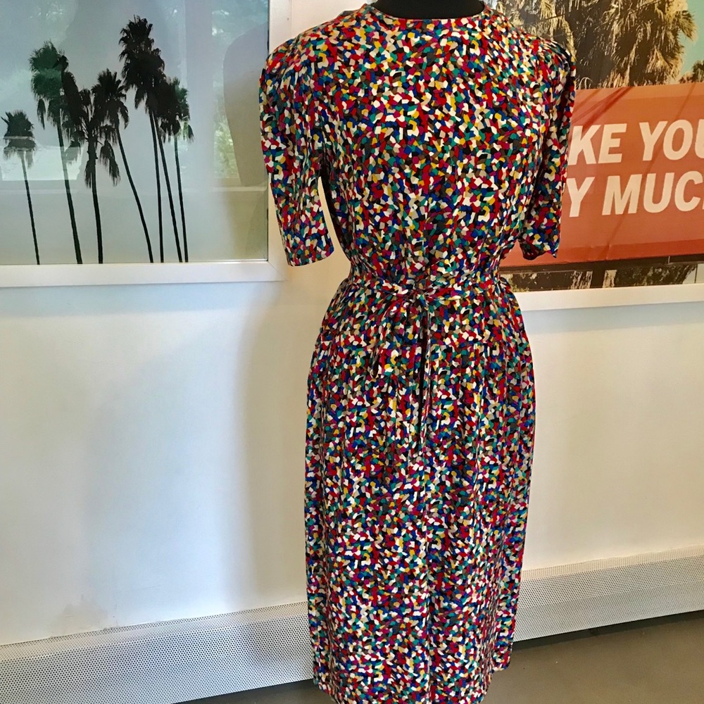Adrianna Papell 100% silk dress w/ belt sz 10